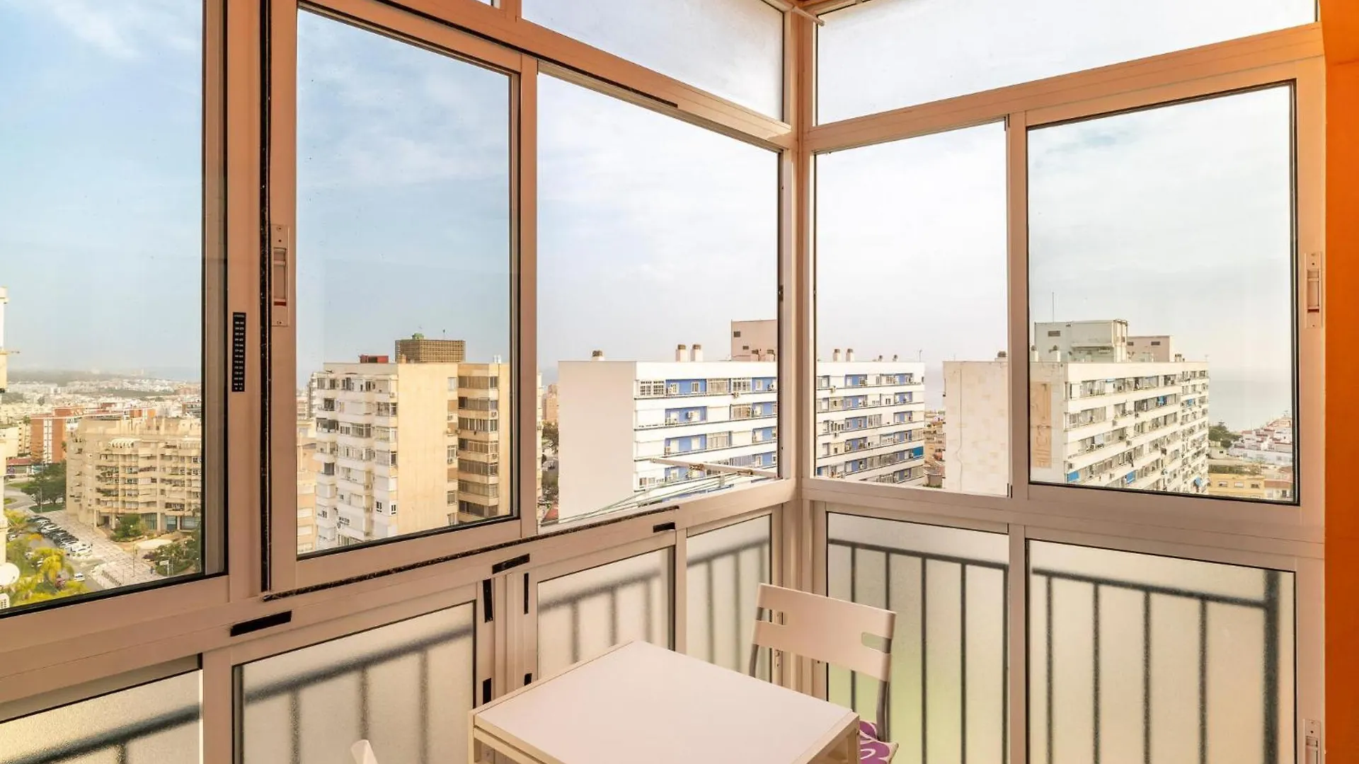 Beautiful Apartment In Torremolinos With Wifi