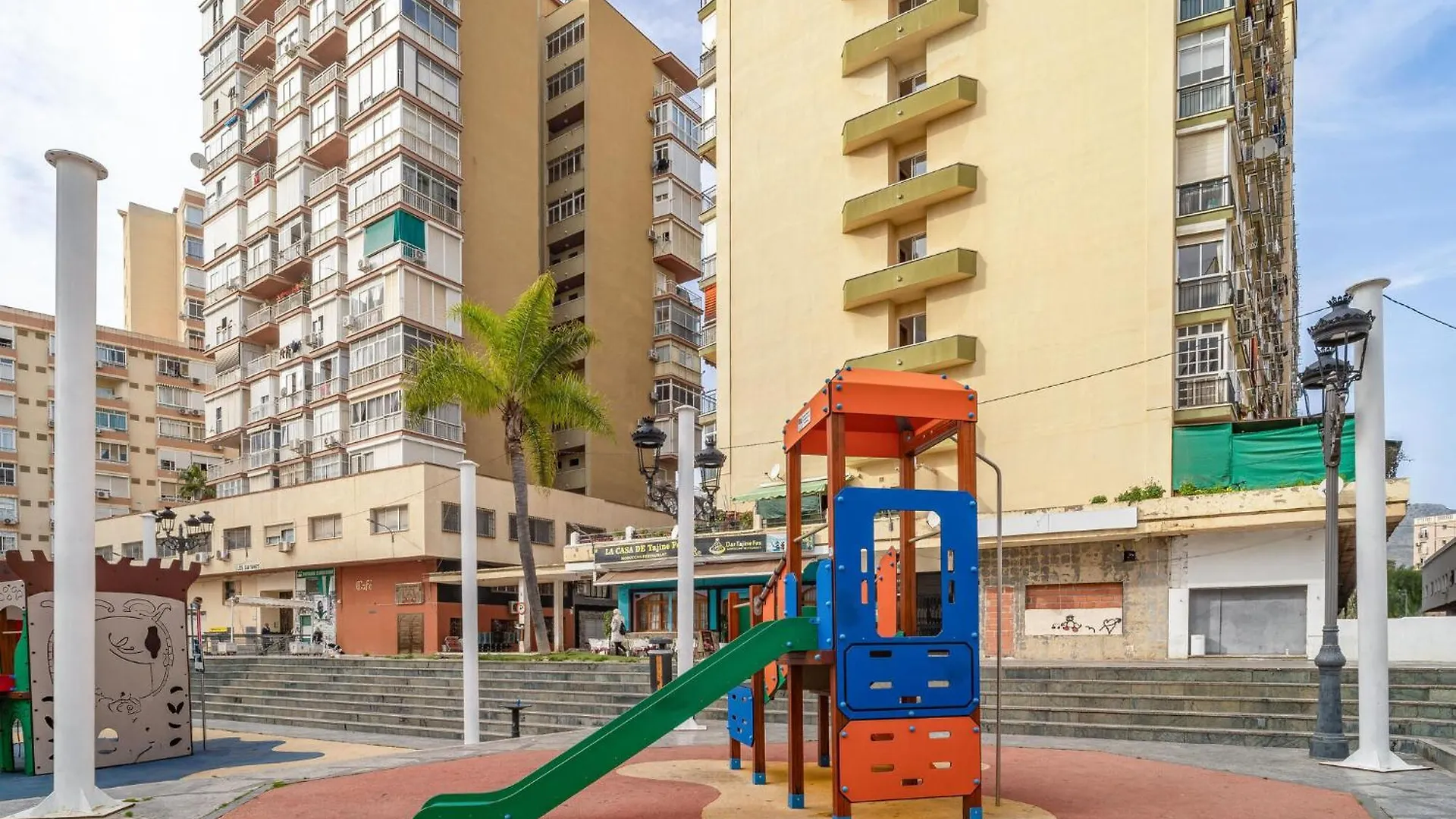 Beautiful Apartment In Torremolinos With Wifi 0*,