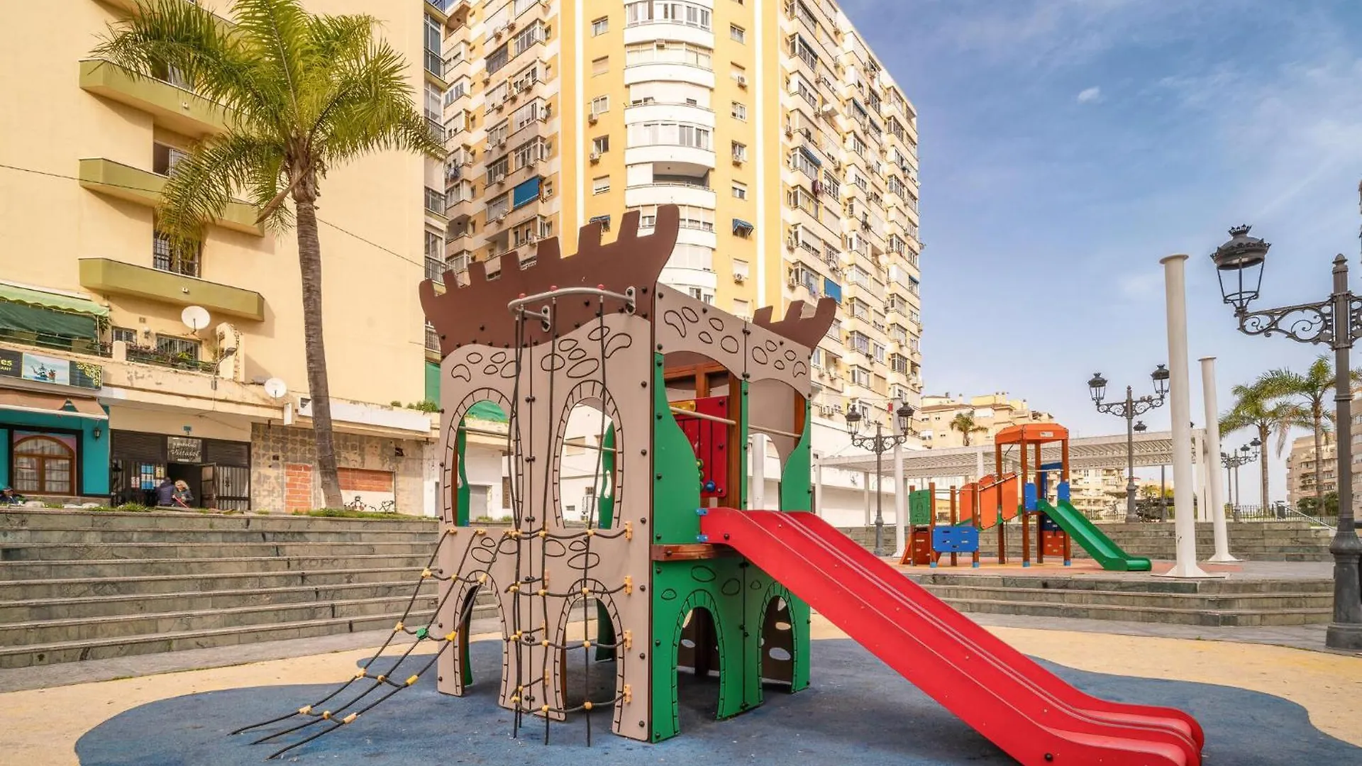 Beautiful Apartment In Torremolinos With Wifi